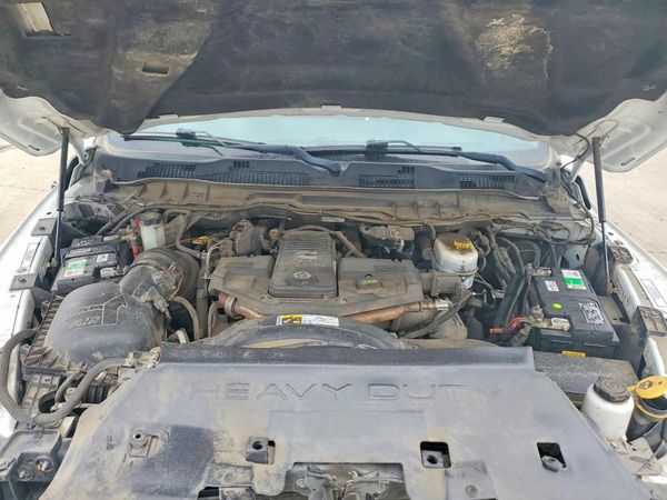 2016 RAM 2500 SLT
