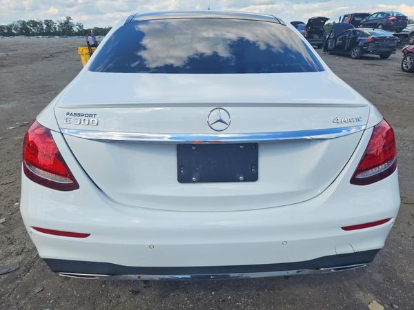 2017 MERCEDES-BENZ E E300-4M