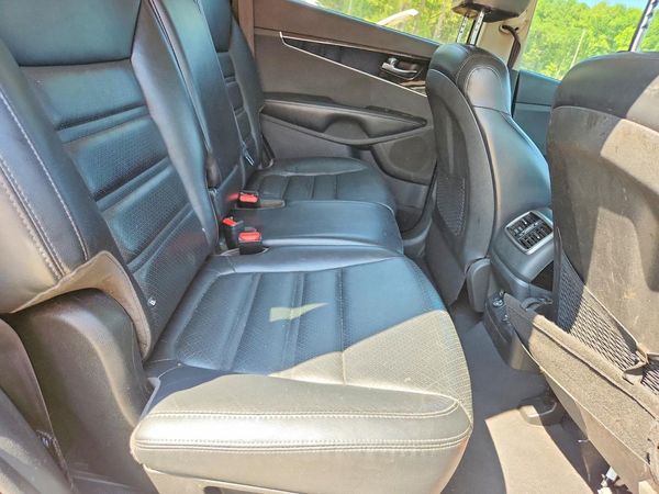 2020 KIA SORENTO EX, S