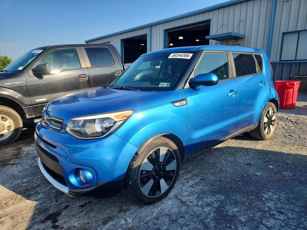 2017 KIA SOUL