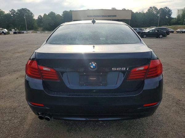 2015 BMW 528