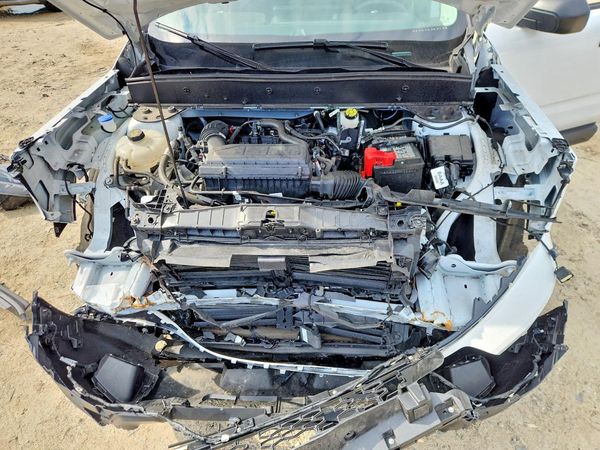 2025 FORD BRONCO BIG BEND — Engine bay