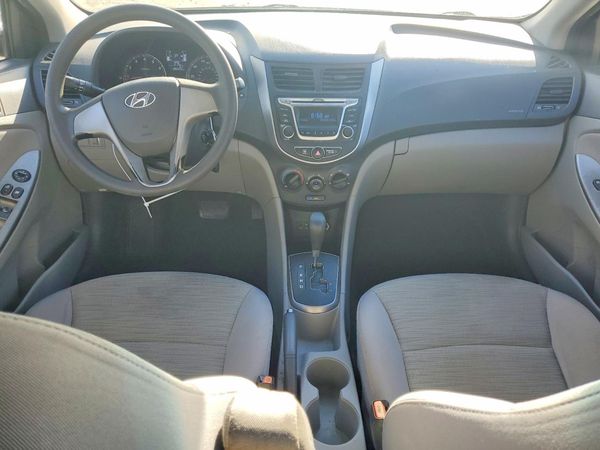 2017 HYUNDAI ACCENT SE Base