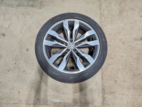 2019 VOLKSWAGEN ATLAS
