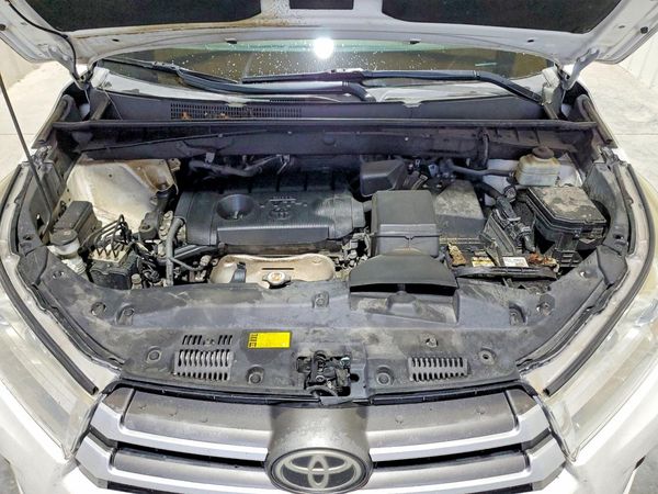 2017 TOYOTA HIGHLANDER