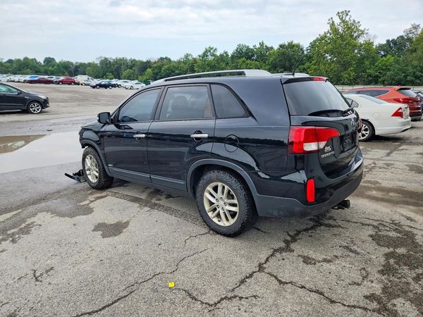 2015 KIA SORENTO