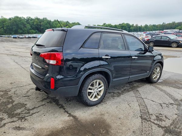 2015 KIA SORENTO
