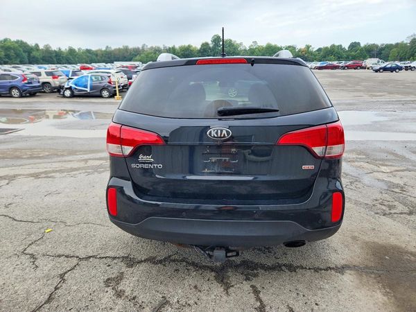 2015 KIA SORENTO
