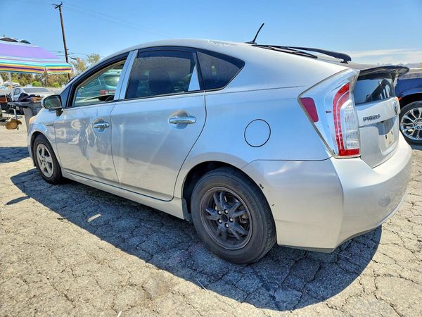 2012 TOYOTA PRIUS