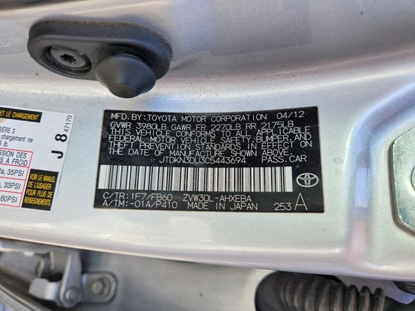 2012 TOYOTA PRIUS