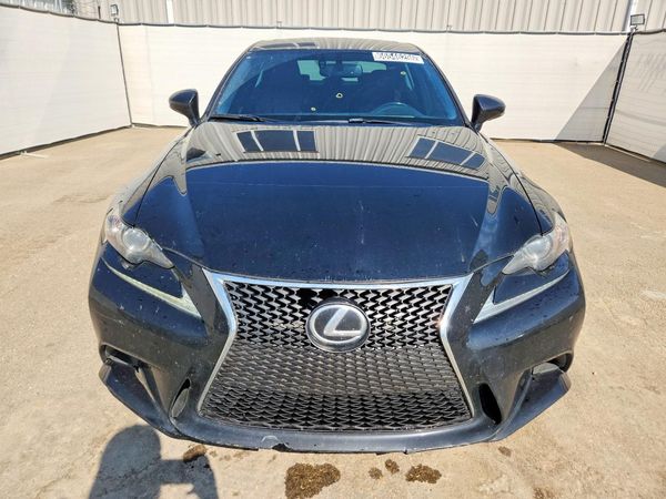 2016 LEXUS IS 300