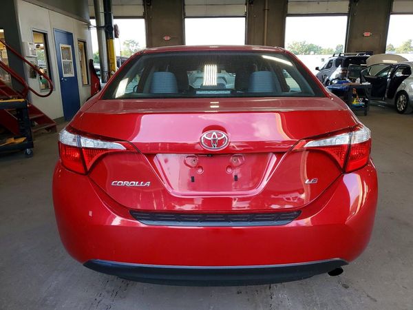 2015 TOYOTA COROLLA