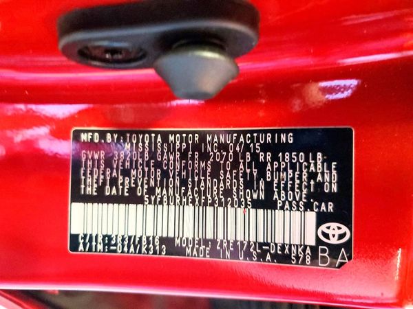 2015 TOYOTA COROLLA