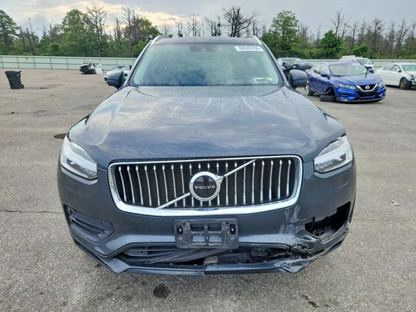 2021 VOLVO XC90
