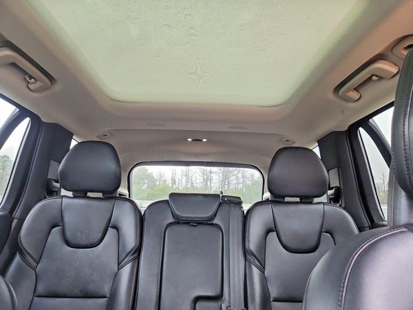 2021 VOLVO XC90