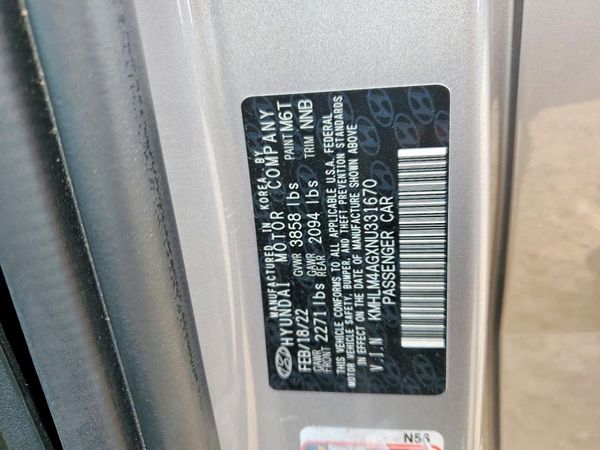 2022 HYUNDAI ELANTRA