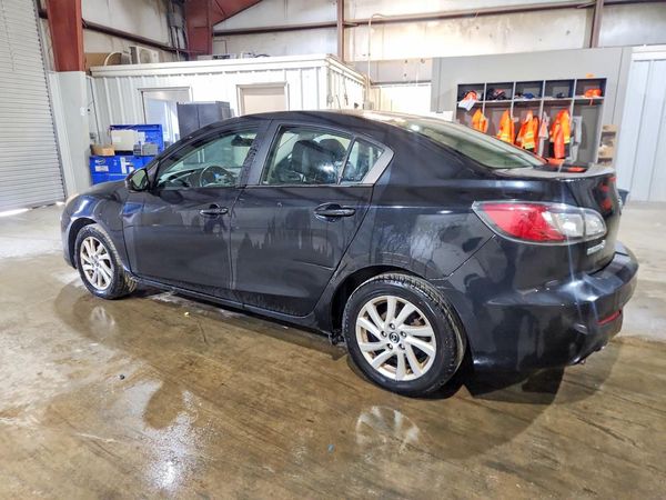 2013 MAZDA 3