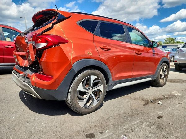 2017 HYUNDAI TUCSON