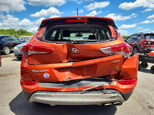 2017 HYUNDAI TUCSON