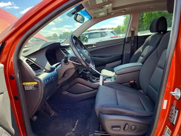 2017 HYUNDAI TUCSON