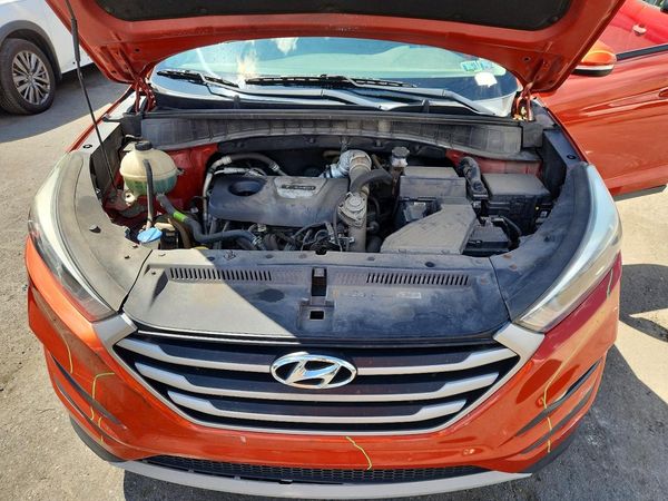 2017 HYUNDAI TUCSON