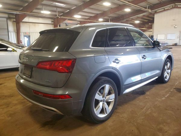 2019 AUDI Q5 quattro Premium Plus