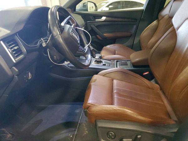 2019 AUDI Q5 quattro Premium Plus