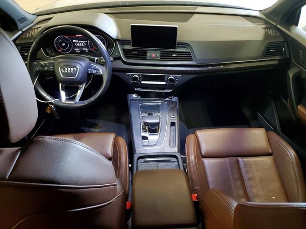 2019 AUDI Q5 quattro Premium Plus