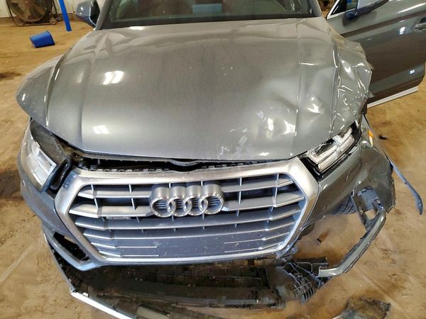 2019 AUDI Q5 quattro Premium Plus