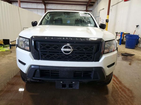 2023 NISSAN FRONTIER Crew Cab