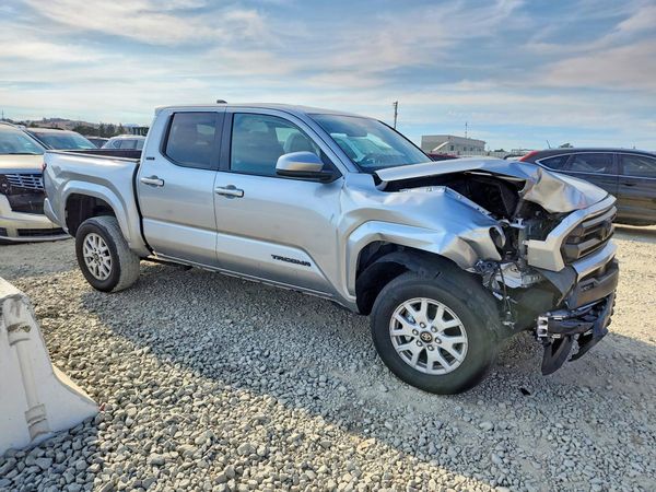 2024 TOYOTA TACOMA — Passenger 3/4