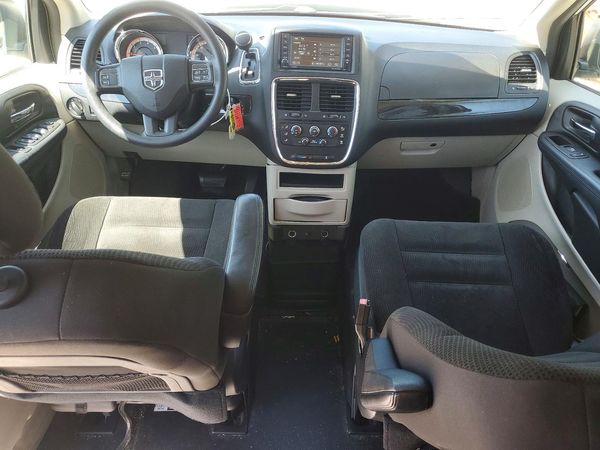 2017 DODGE GRAND CARAVAN