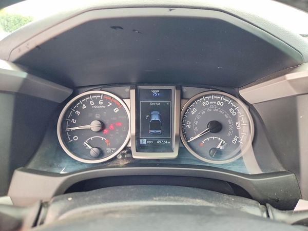 2021 TOYOTA TACOMA SR5