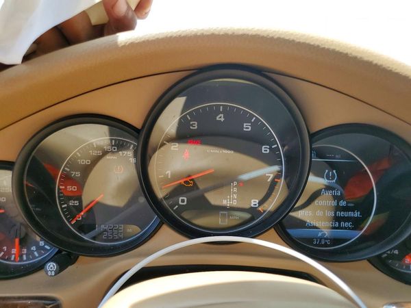 2015 PORSCHE PANAMERA Base (2WD), 4 (4WD)