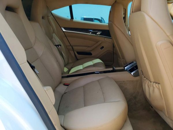 2015 PORSCHE PANAMERA Base (2WD), 4 (4WD)