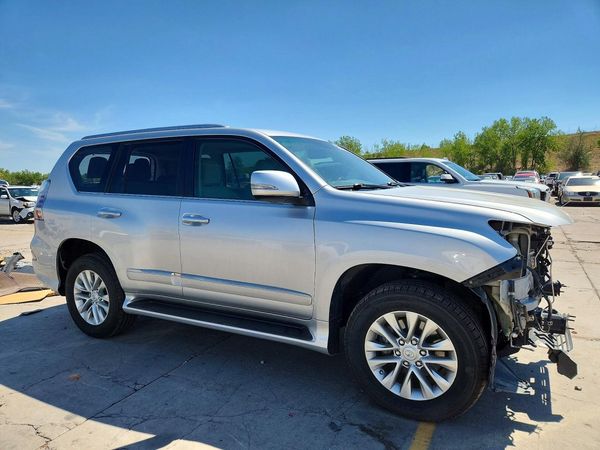 2017 LEXUS GX