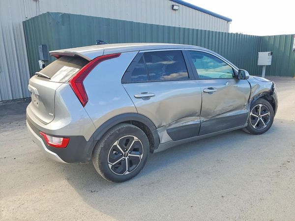 2026 KIA NIRO LX