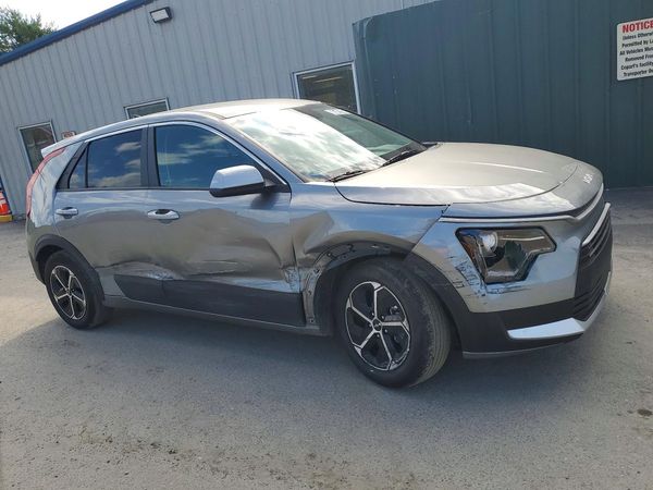2026 KIA NIRO LX