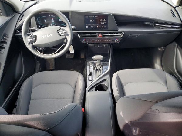 2026 KIA NIRO LX