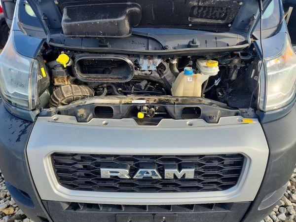 2020 RAM PROMASTER 3500 VF — Engine bay