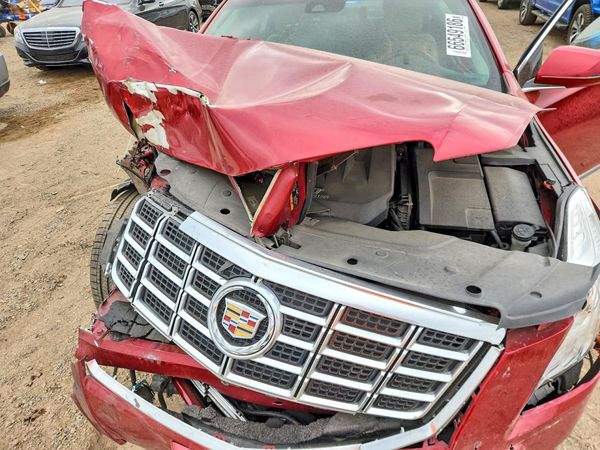2014 CADILLAC XTS Luxury