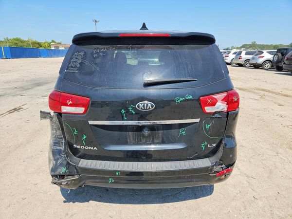 2018 KIA SEDONA
