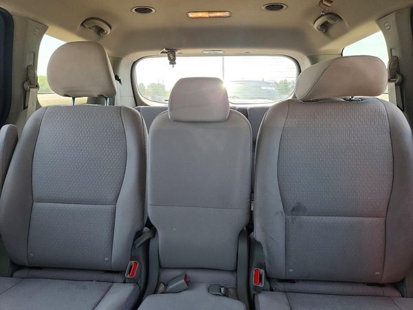 2018 KIA SEDONA