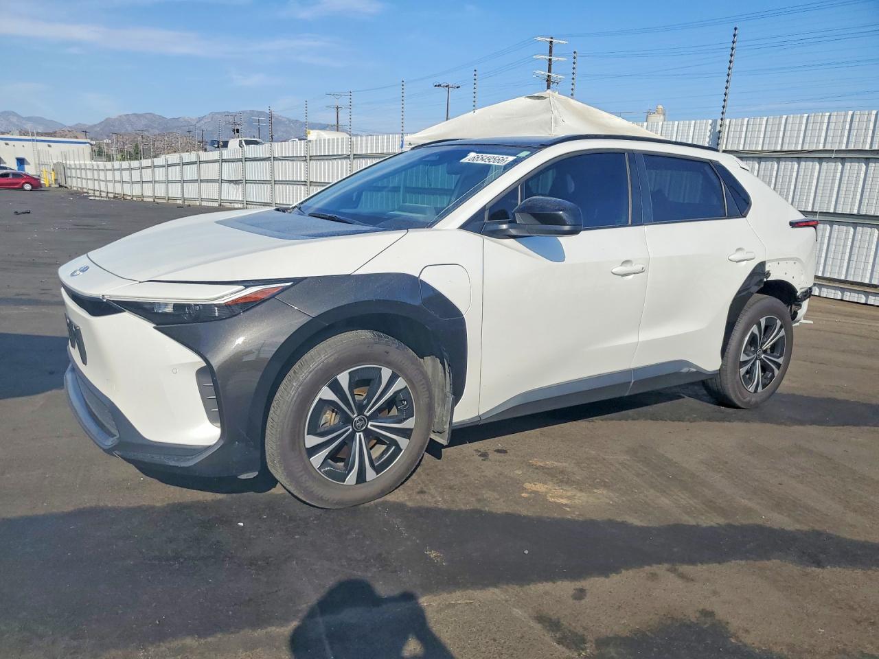 2023 TOYOTA BZ4X