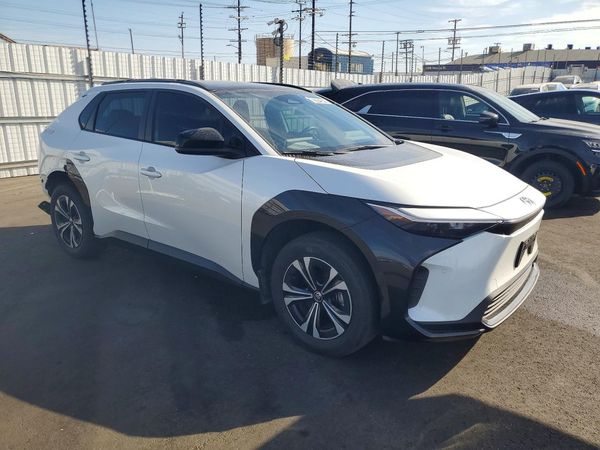 2023 TOYOTA BZ4X