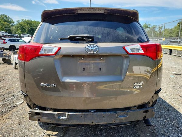 2015 TOYOTA RAV4