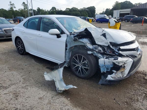 2023 TOYOTA CAMRY