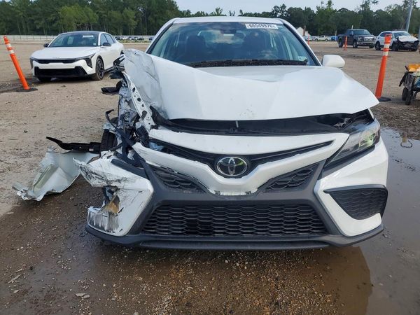 2023 TOYOTA CAMRY