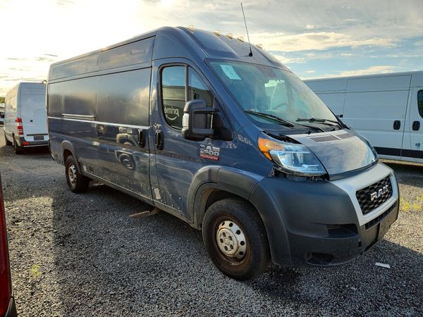 2021 RAM PROMASTER 3500 — Passenger 3/4