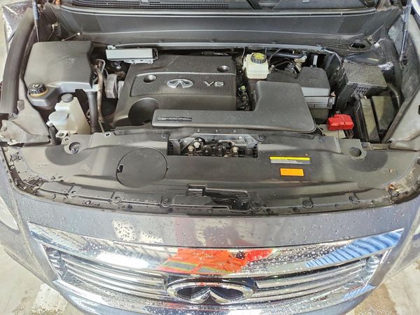 2014 INFINITI QX60 BASE — Engine bay